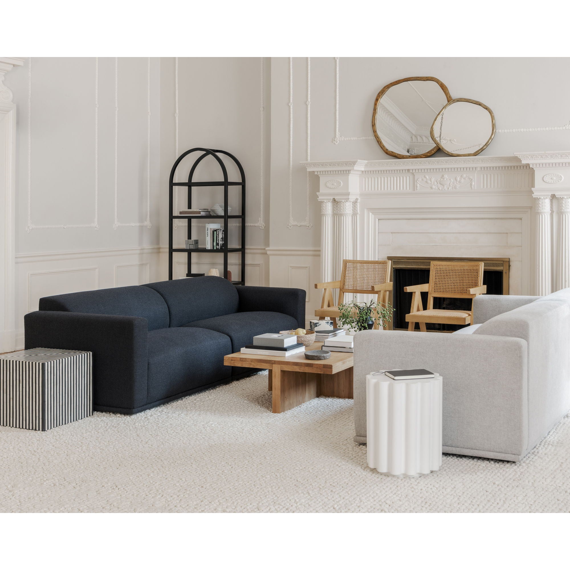 Taffy - Accent Table - White
