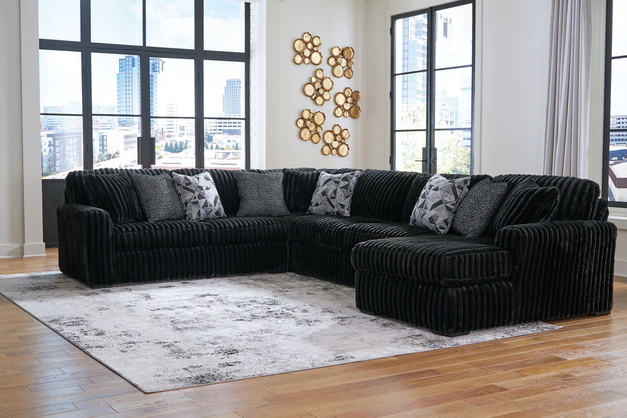 Midnight-Madness - 5 Pc. - 4-Piece Sectional With Raf Corner Chaise, Ottoman - Onyx