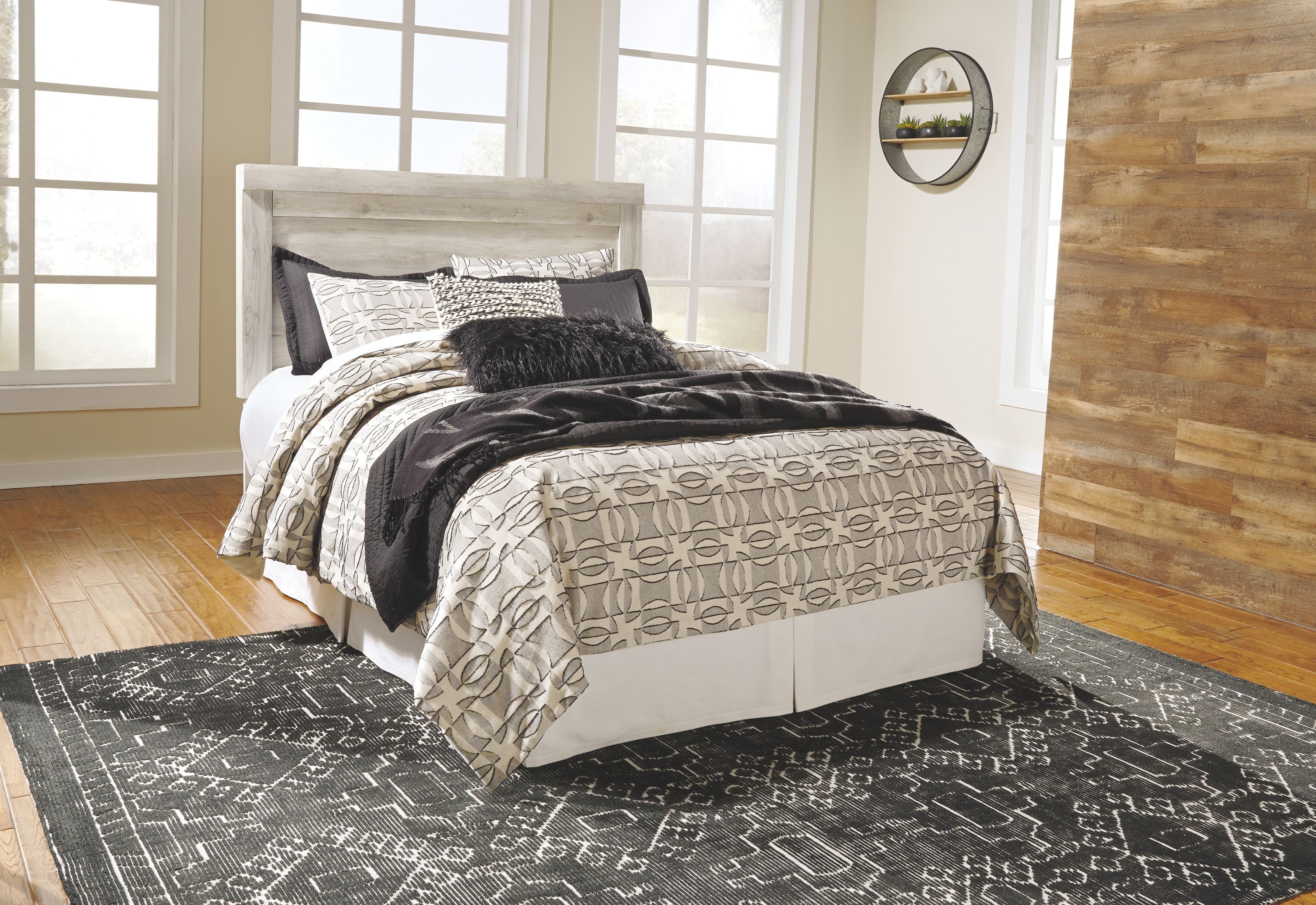 Bellaby - Panel Headboard Set