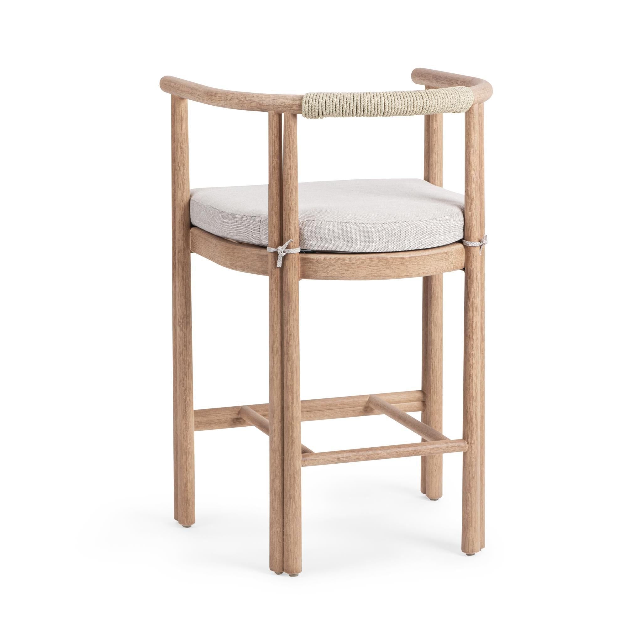 Oliver - Outdoor Stool