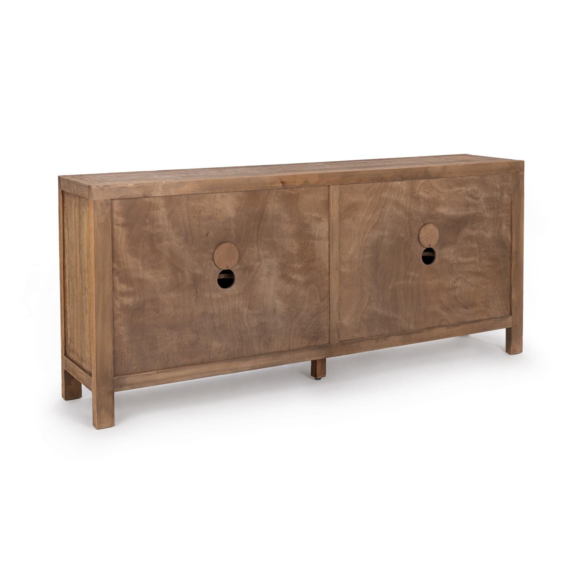 Gama - 4 Door Cabinet