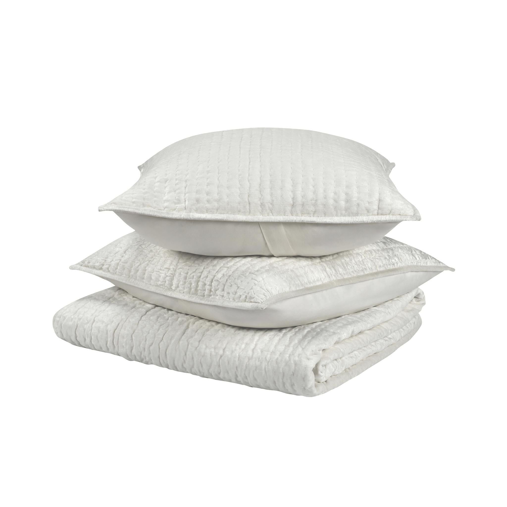 Bari - Velvet Quilt