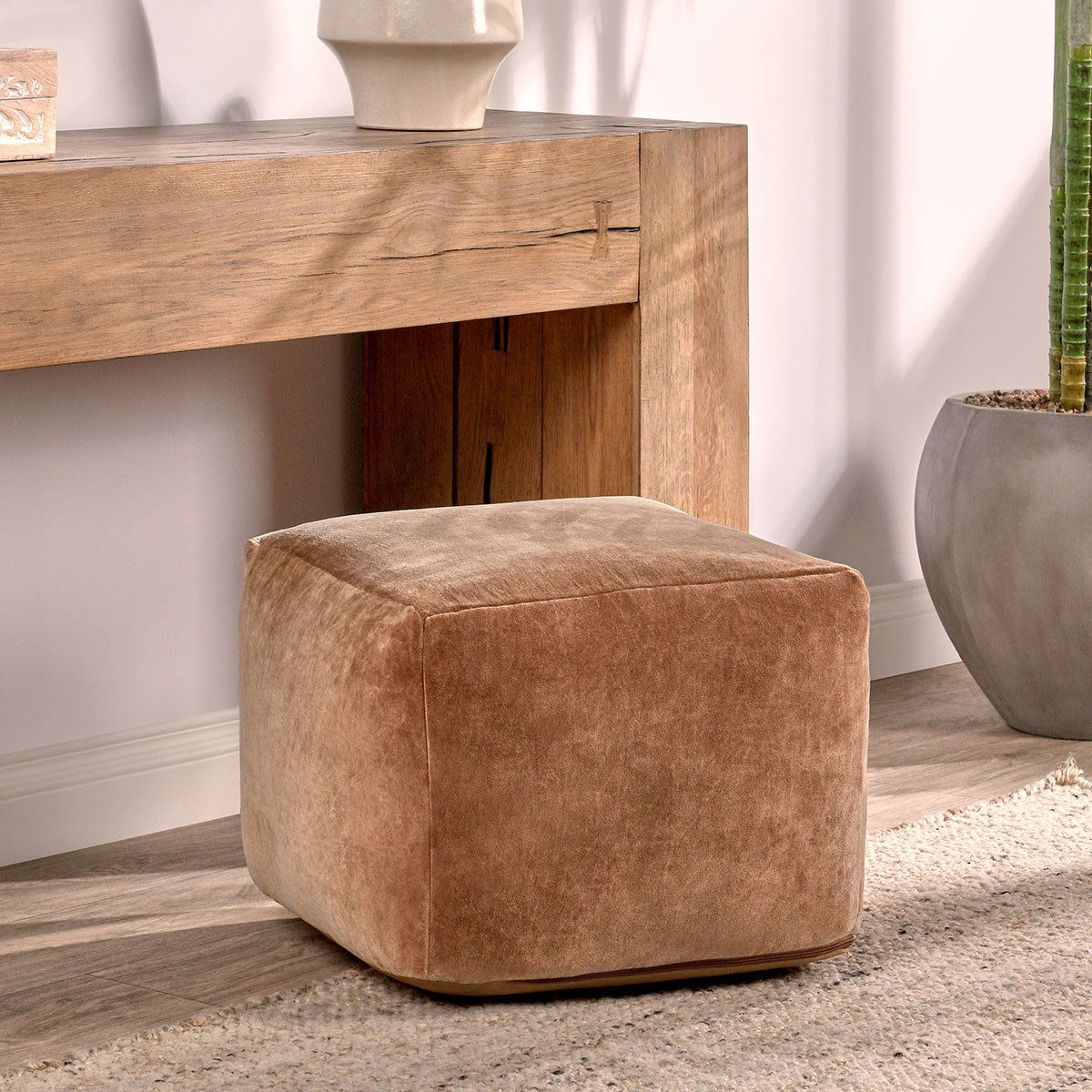 Heirloom - Velvet Pouf