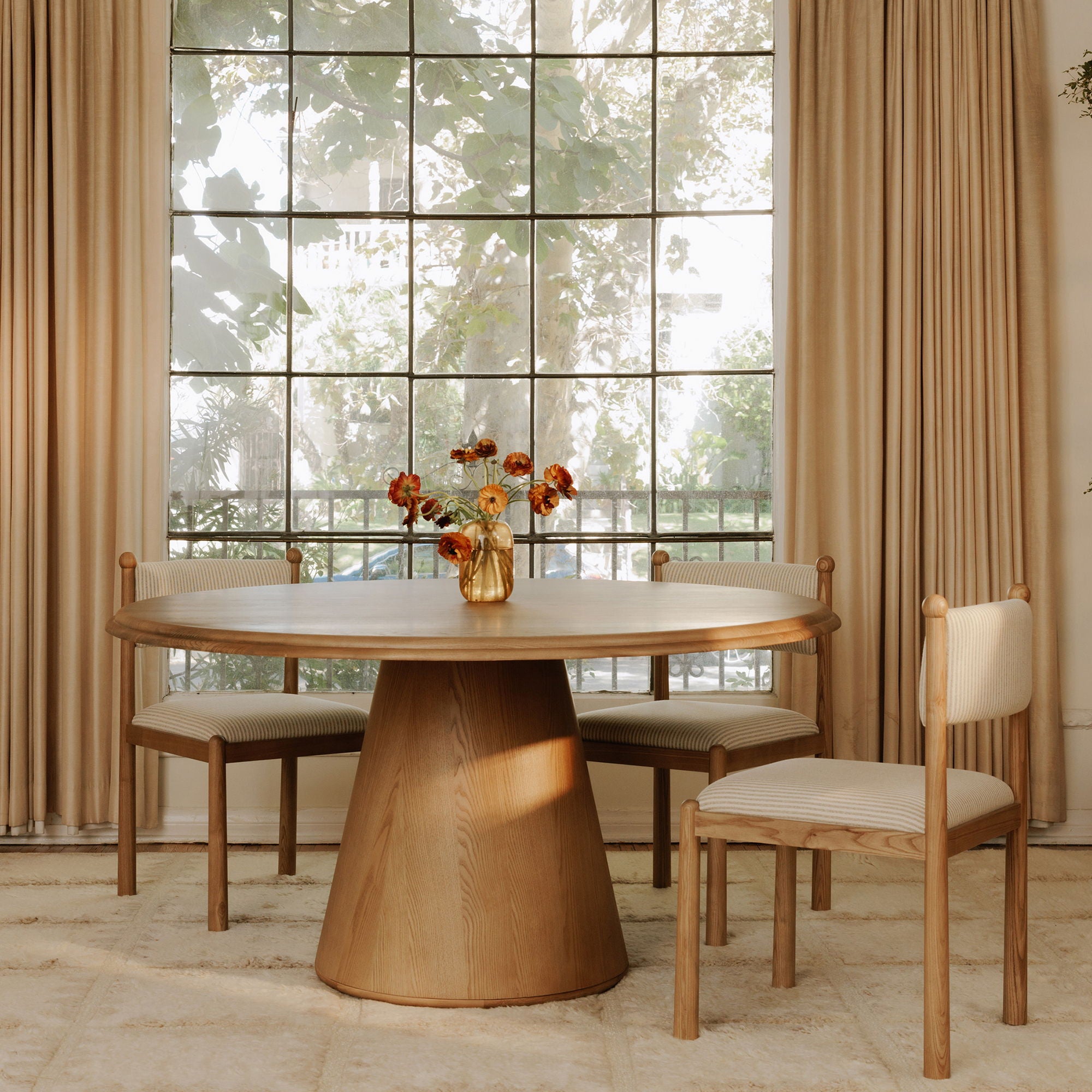 Tutto - Dining Table - Natural