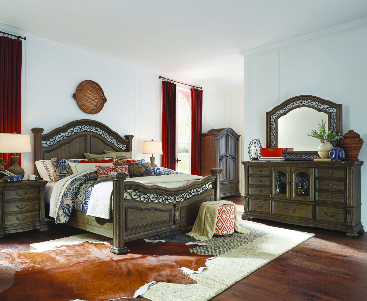 Durango - Shaped Mirror - Willadeene Brown