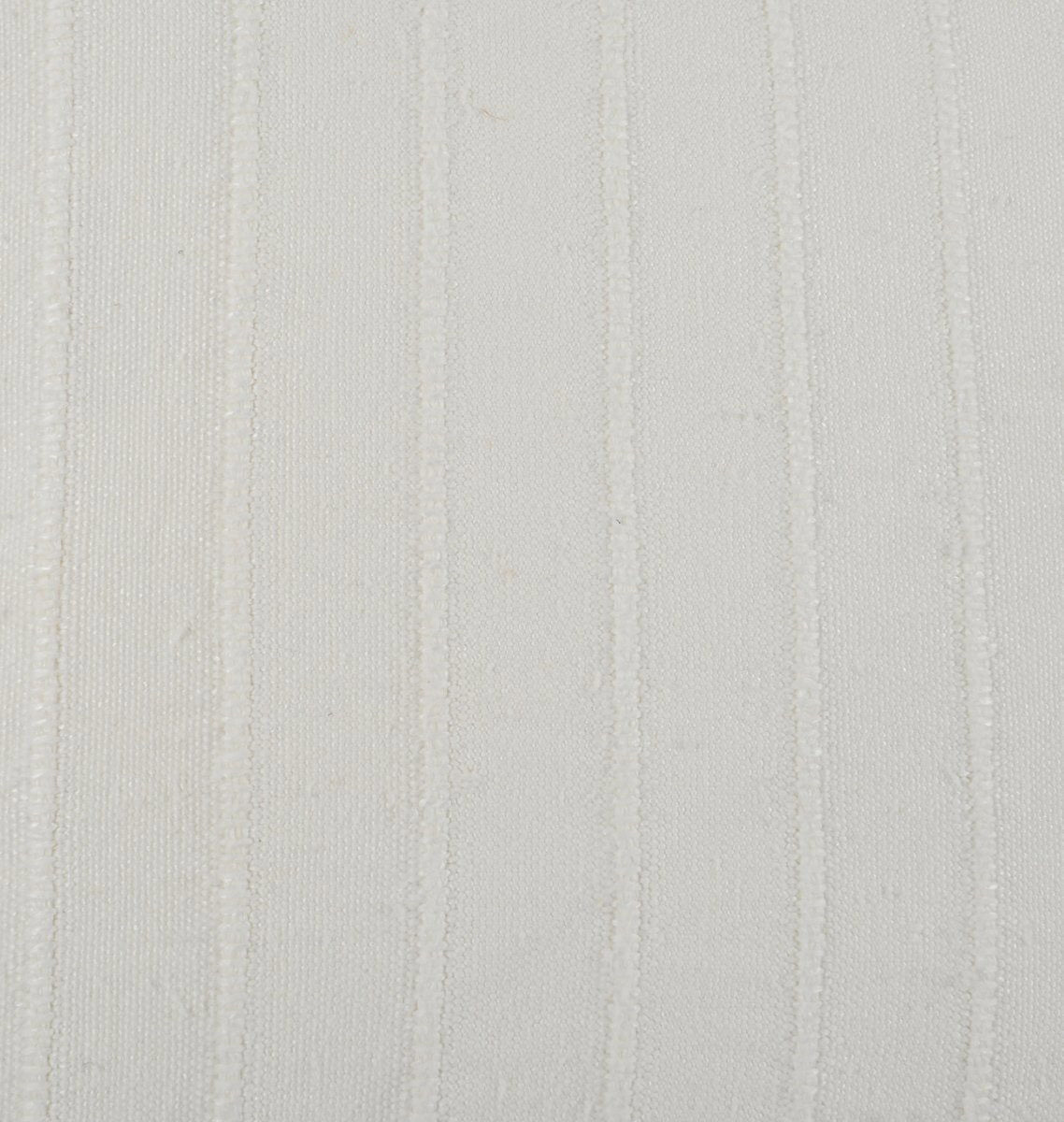 Hunter - 22" x 22" SLD Pillow - White