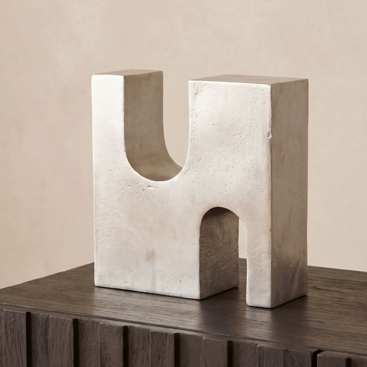 Odi - Cast Aluminum Decorative Object - Silver
