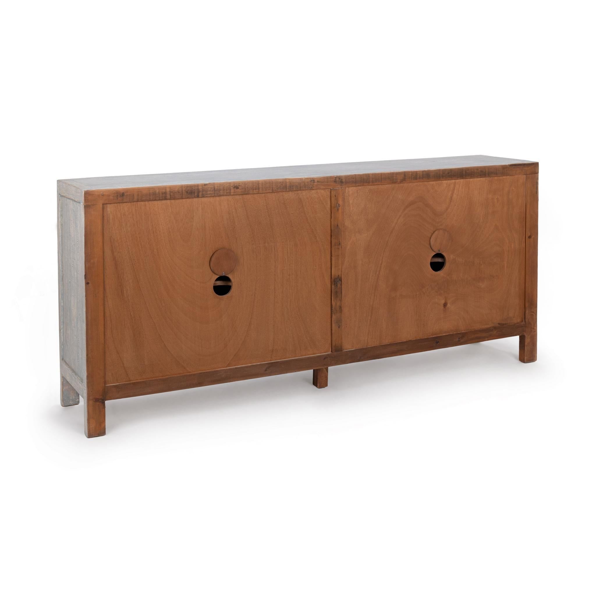Gama - 4 Door Cabinet