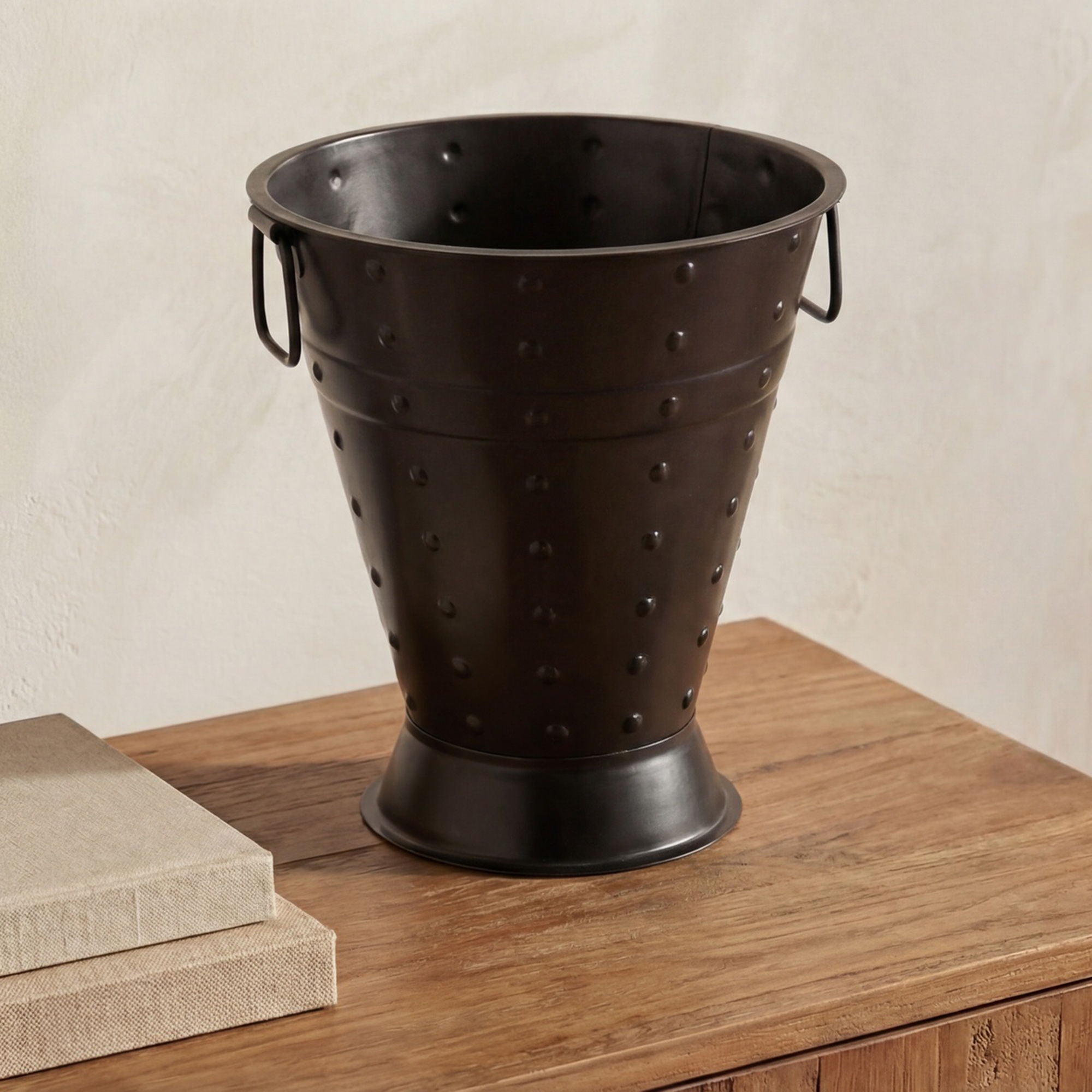 Zelda - Vase - Black