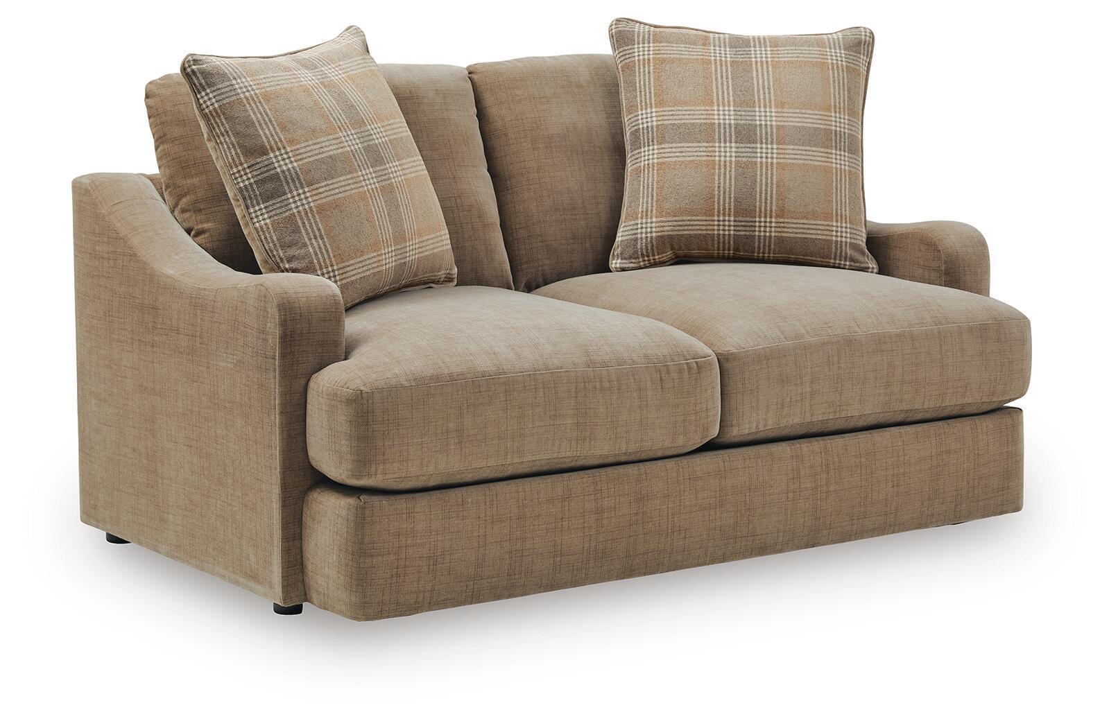 ChloeeAnne - Loveseat - Honey
