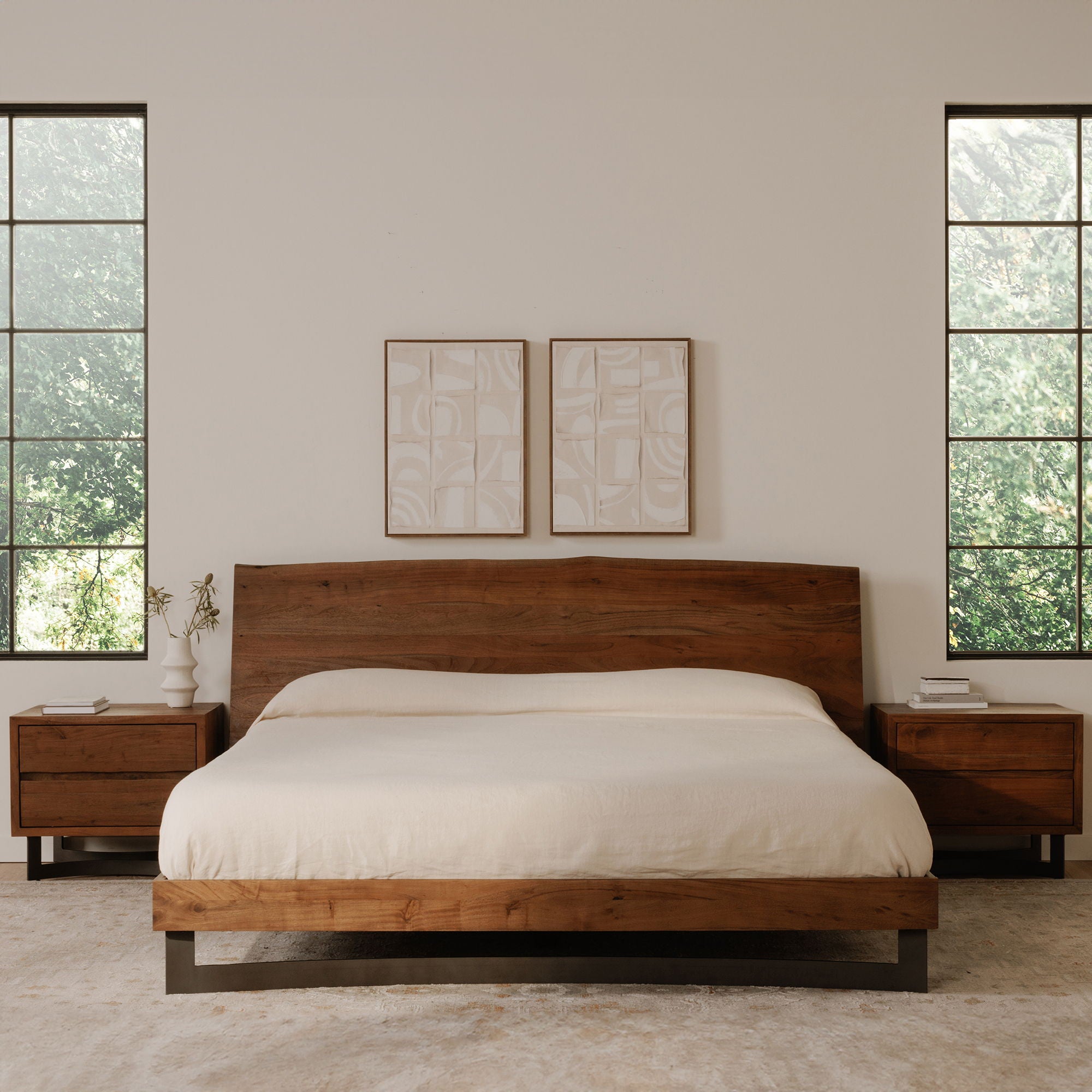 Bent - Queen Size Bed - Smoked