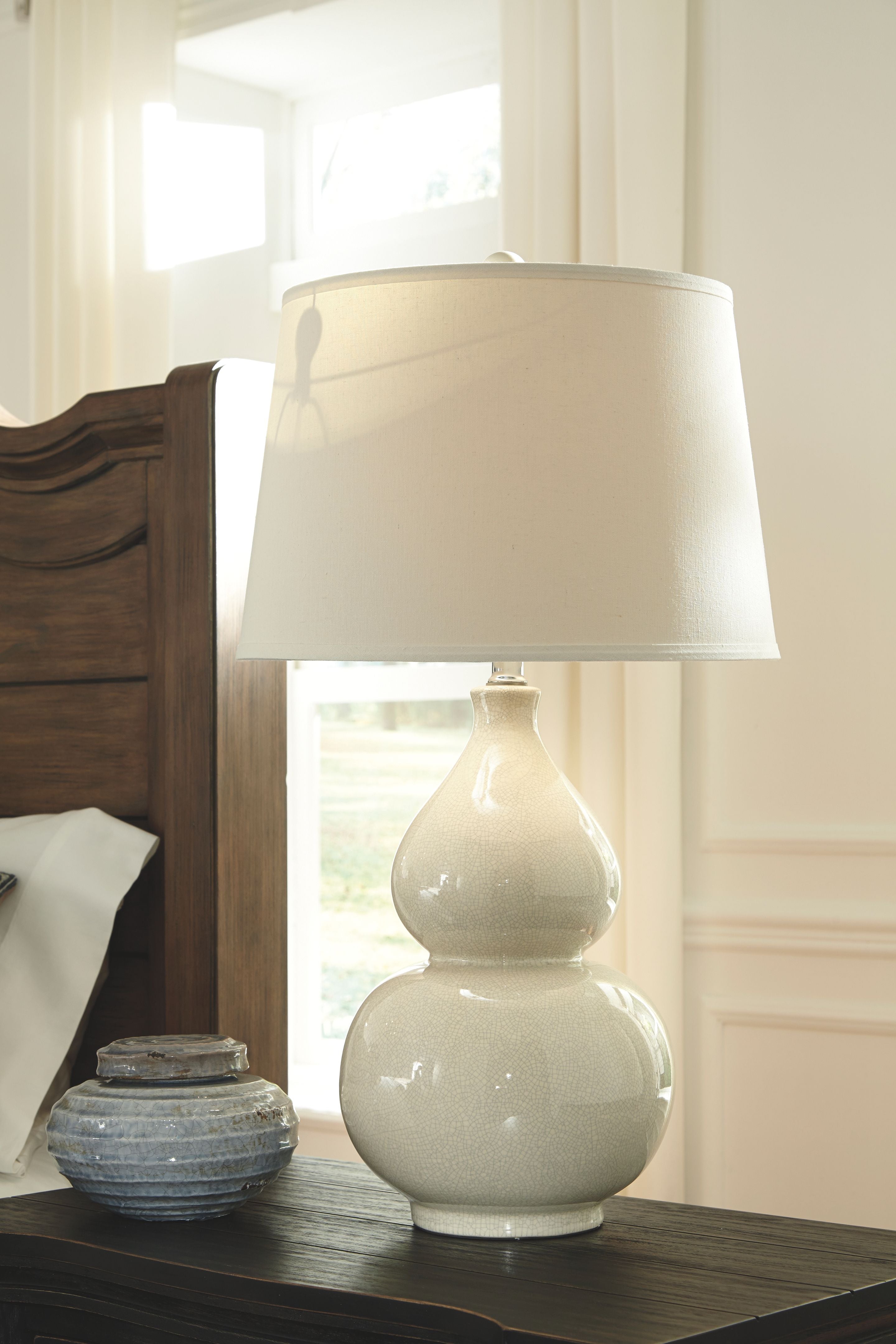 Saffi - Ceramic Table Lamp  - Cream