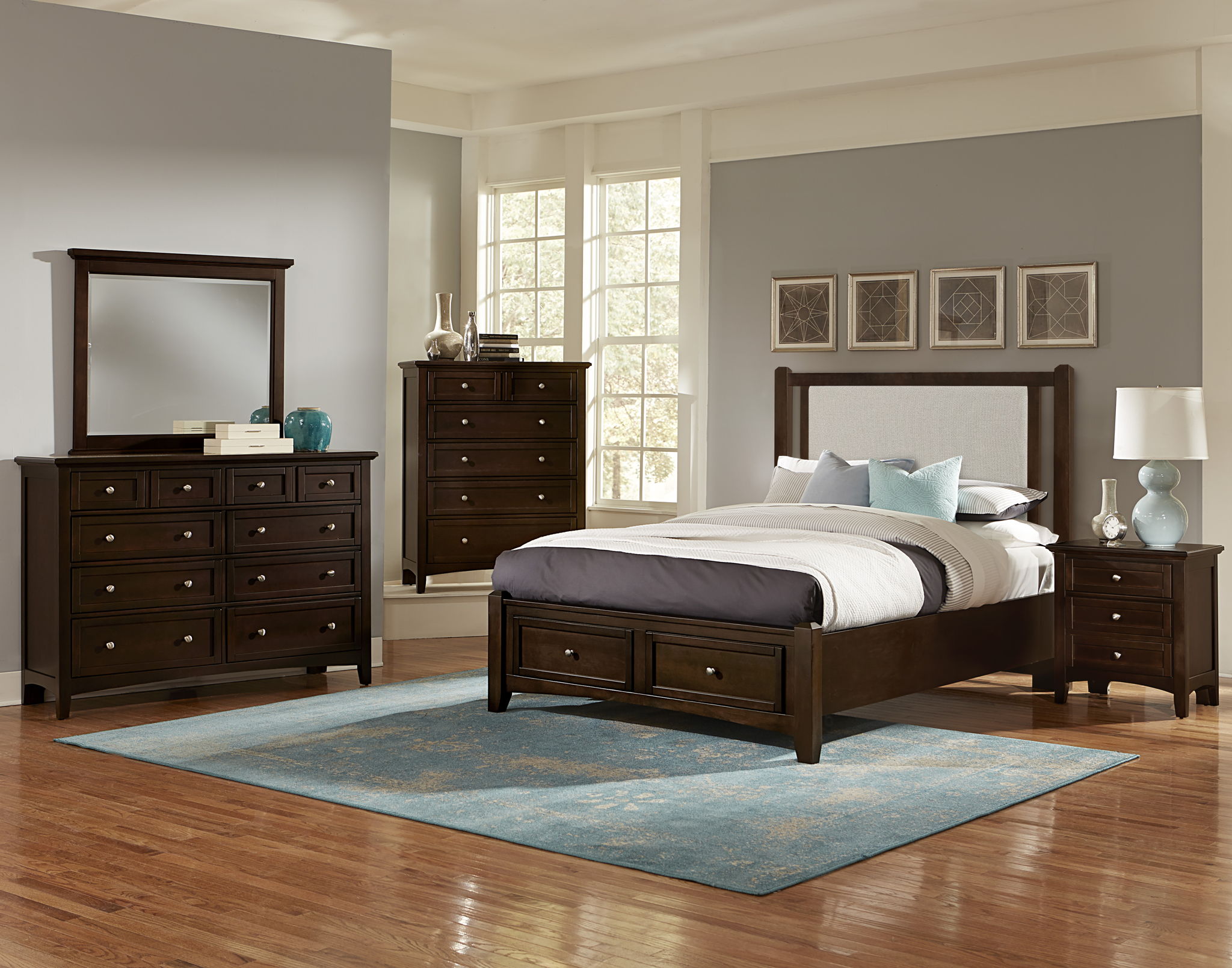 Bonanza - Pebble Gray Upholstered Bed With Storage Footboard