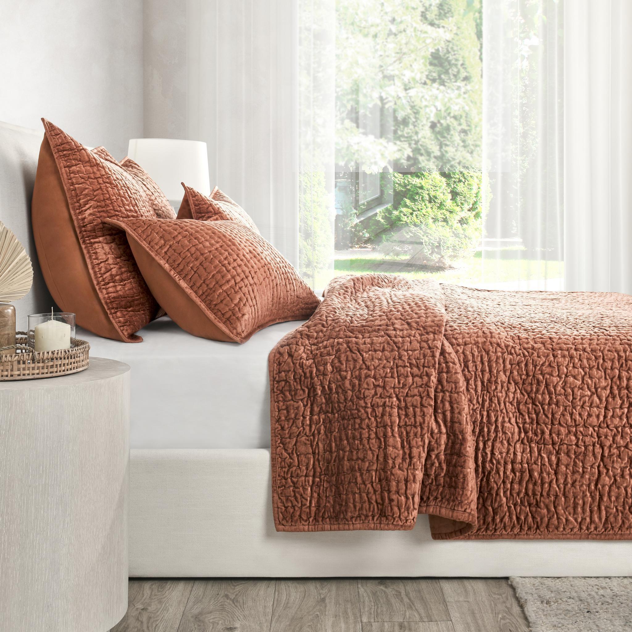 Bari - Velvet Sham