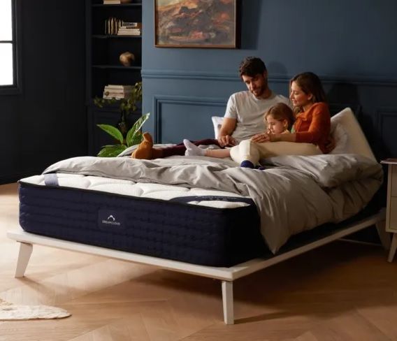 Dream Cloud - 14" Twin Long Hybrid Mattress