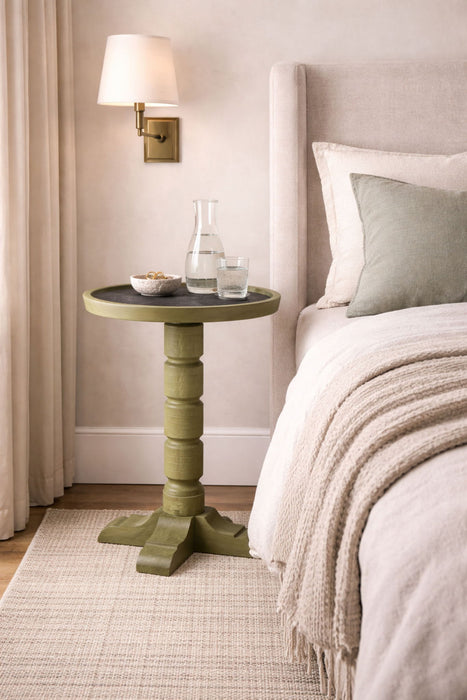 Tarrington - Spot Table