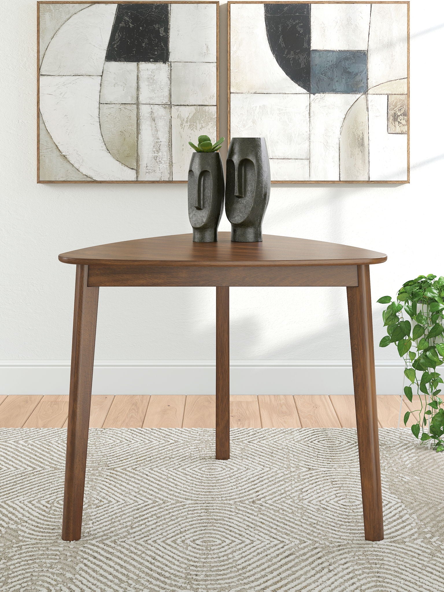 Tameride - Triangle Dining Room Table - Brown