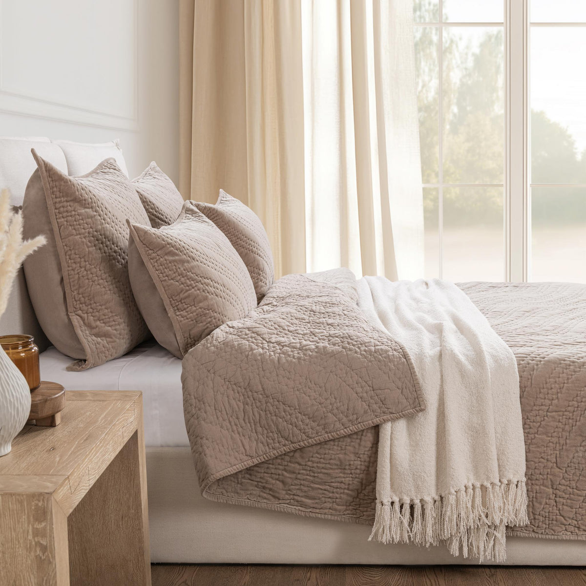NashCo Furniture