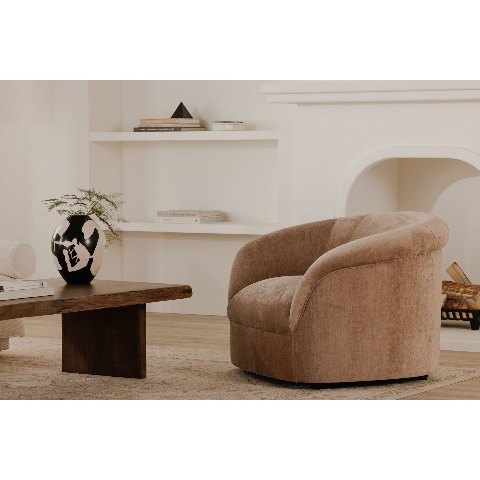 Thora - Lounge Chair - Blush