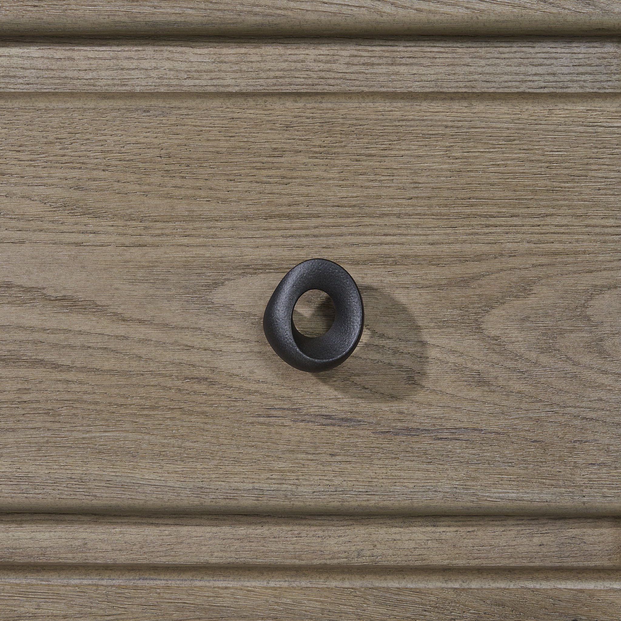 Pagosa - Dresser - English Knotty Oak