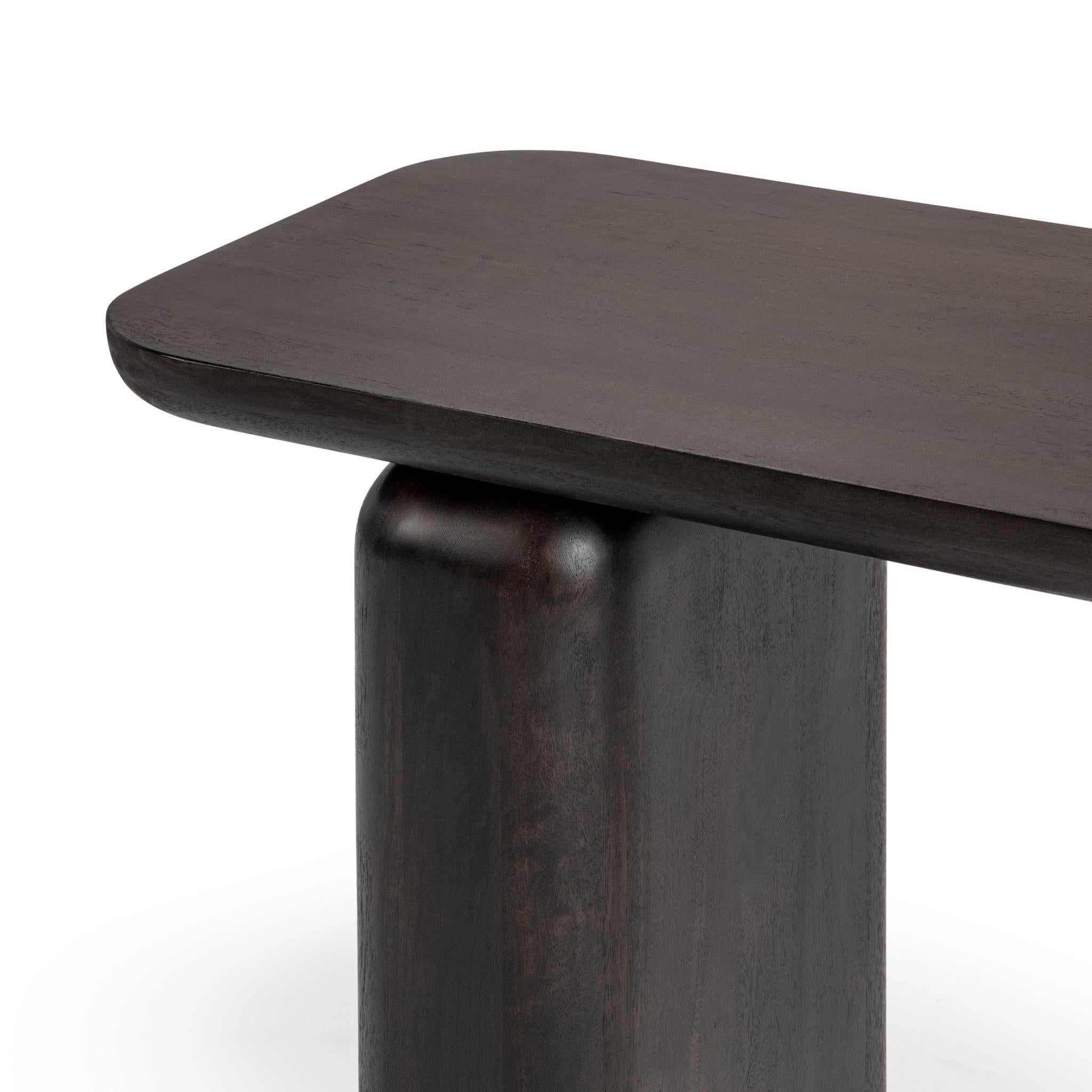 Milan - Table