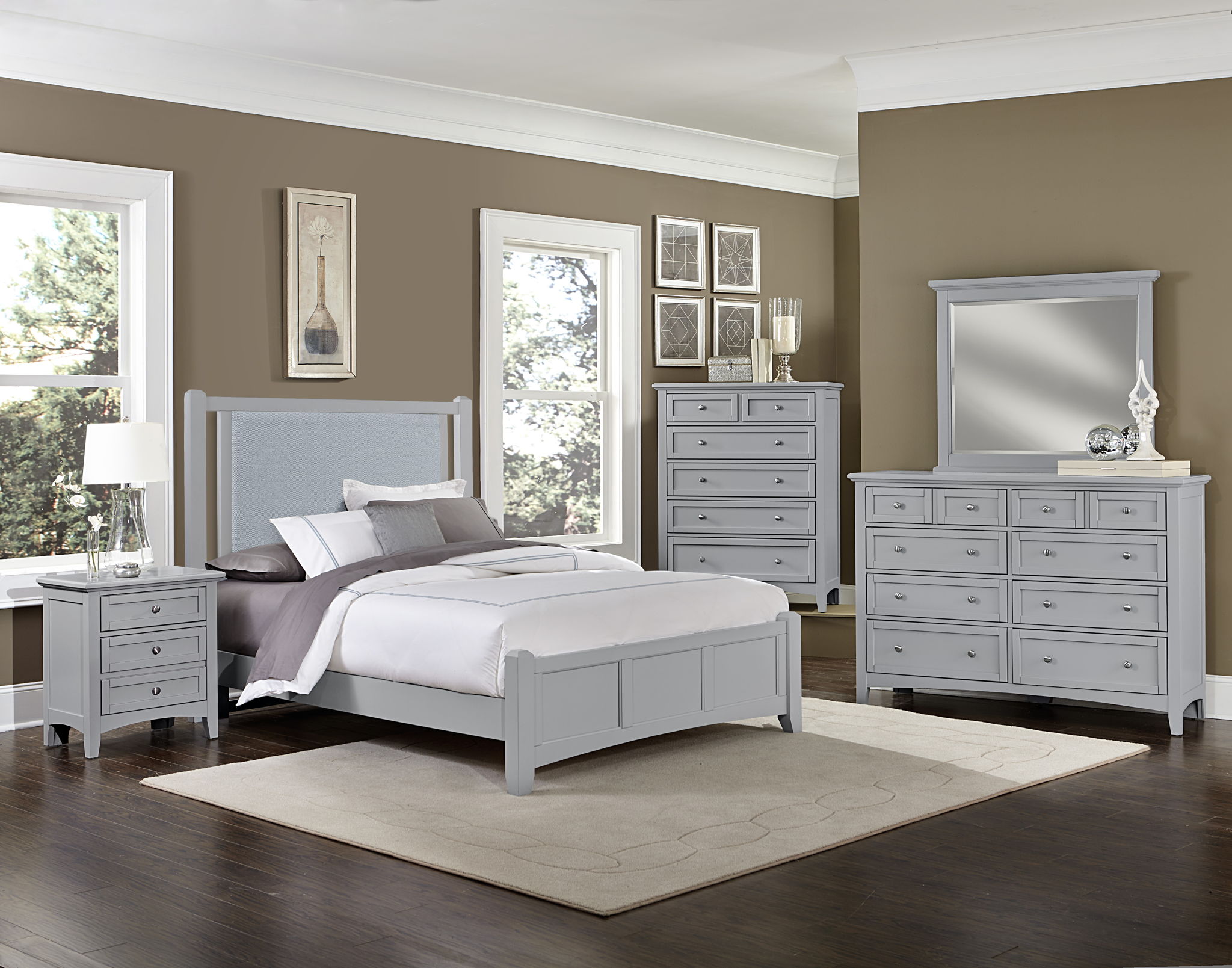 Bonanza - Ocean Blue Upholstered Bed With Mansion Footboard