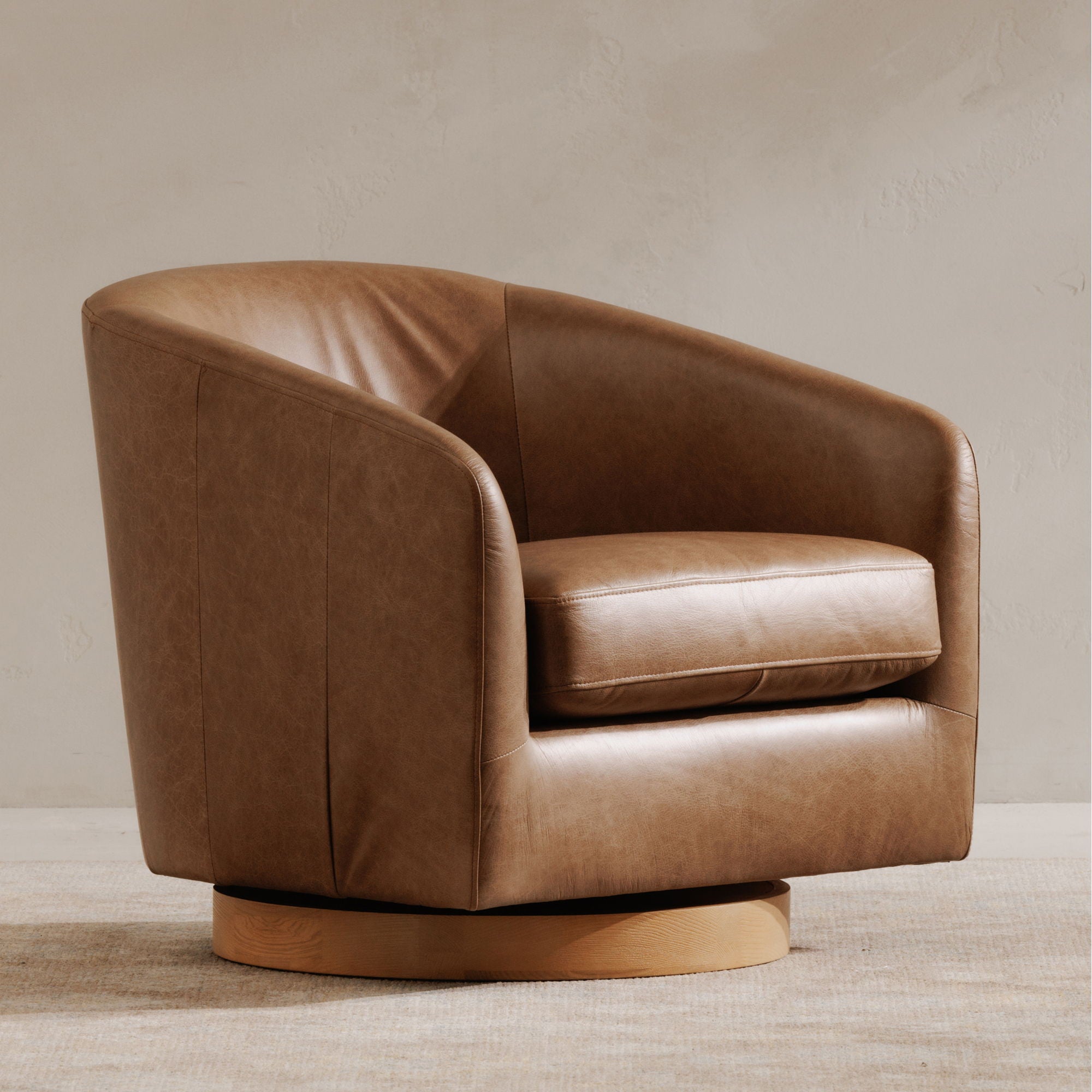 Oscy - Swivel Chair - Tan