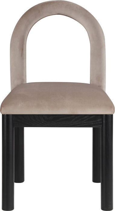 Conrad - Velvet Dining Chair With Black Legs