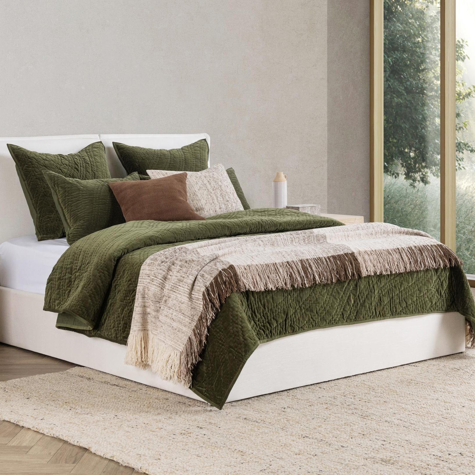Elms - Velvet Quilt