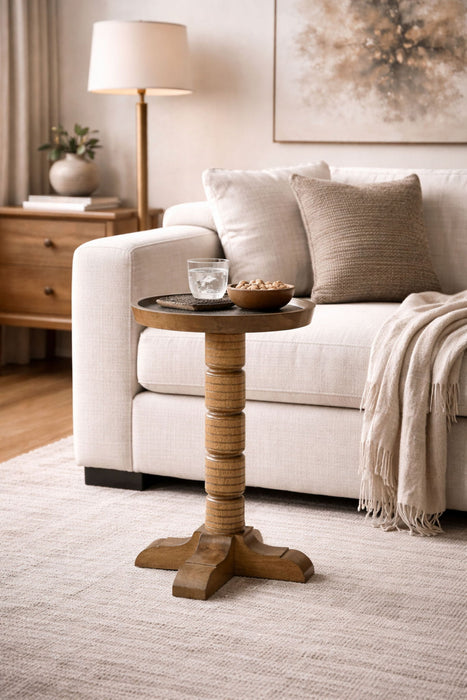 Tarrington - Spot Table