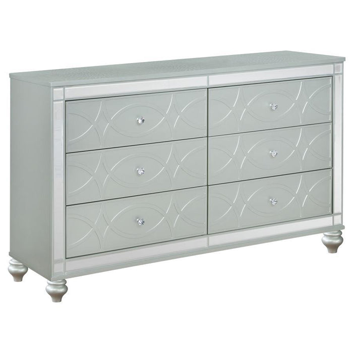 Gunnison - 6-Drawer Dresser - Silver Metallic