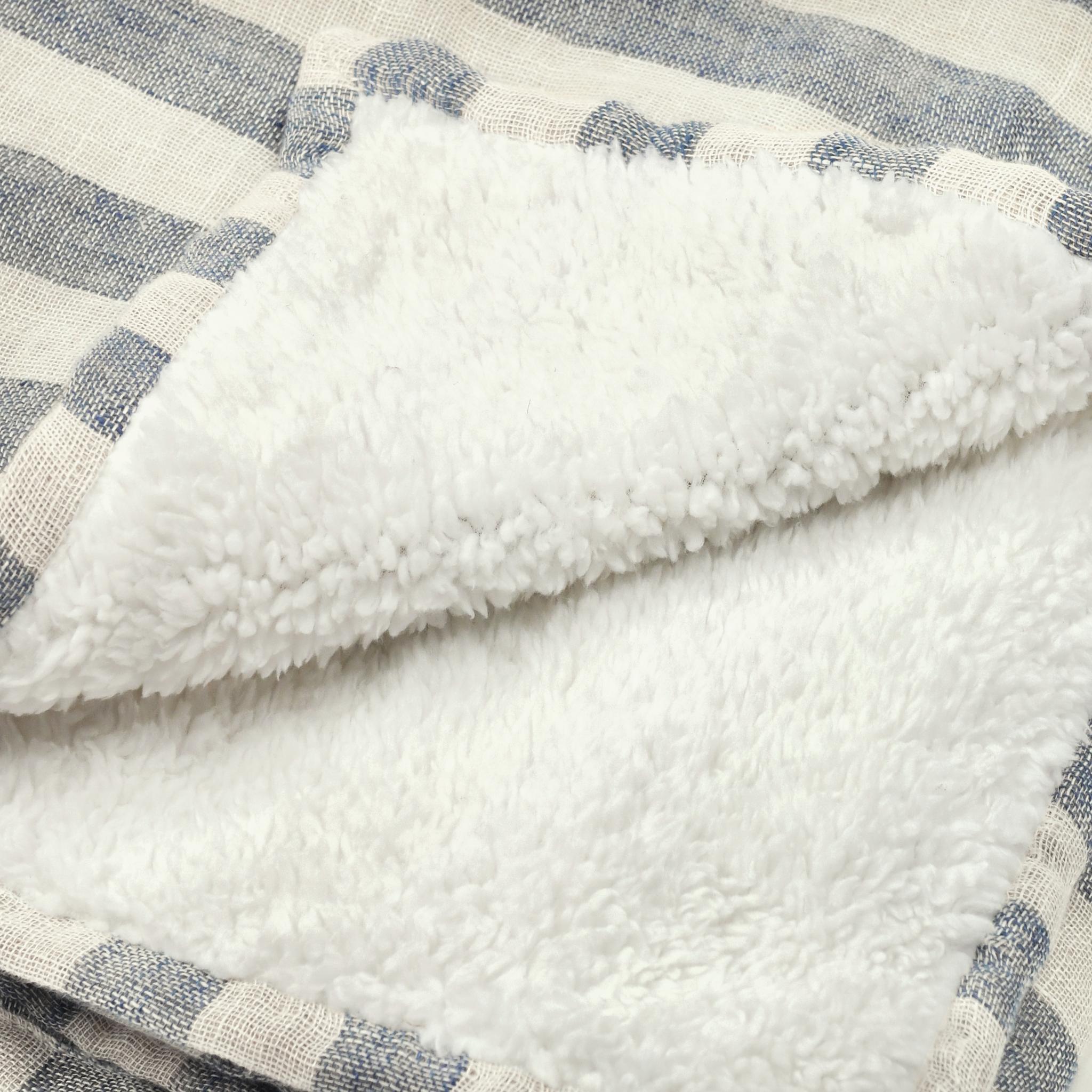 Cyprus - TC Throw - Ivory / Gray