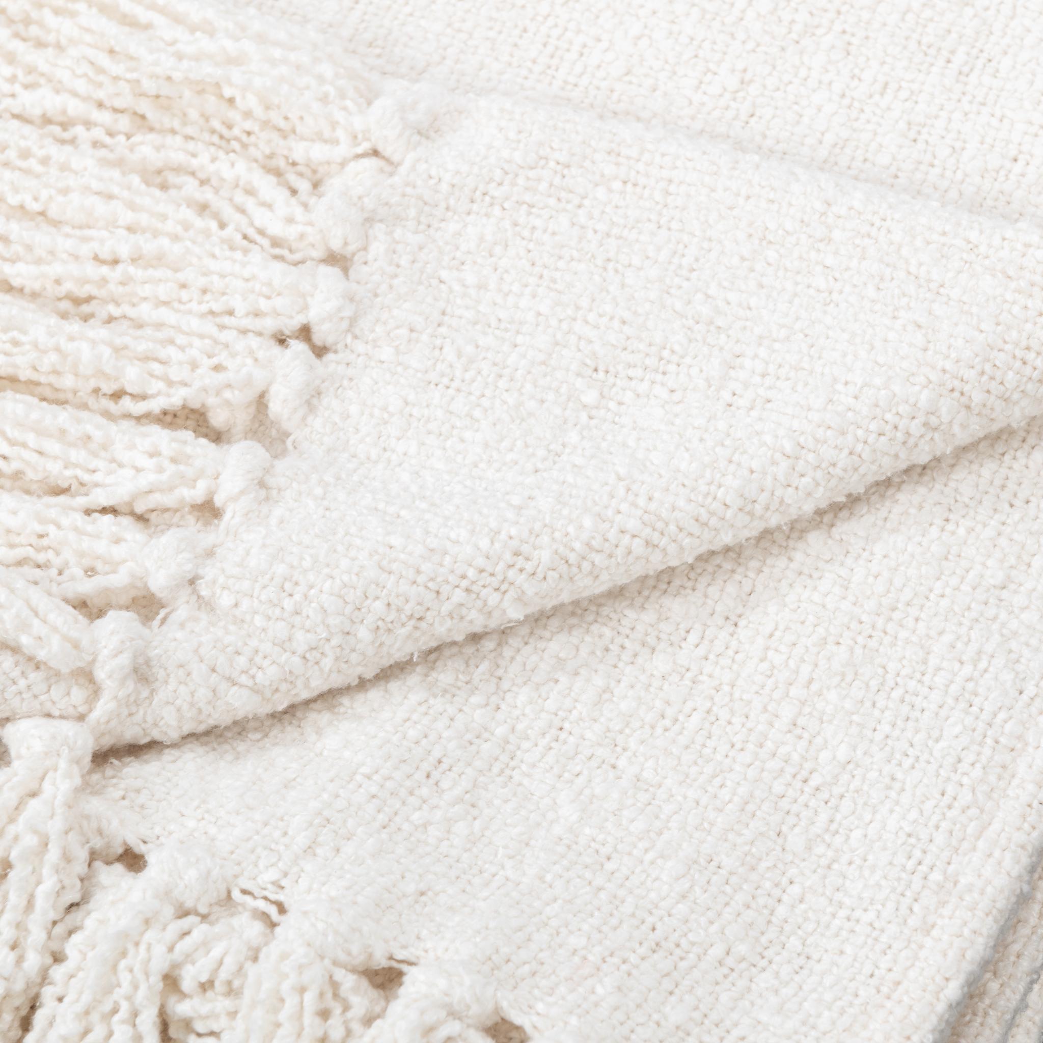 Aria - 50" x 70" Boucle Throw - Ivory