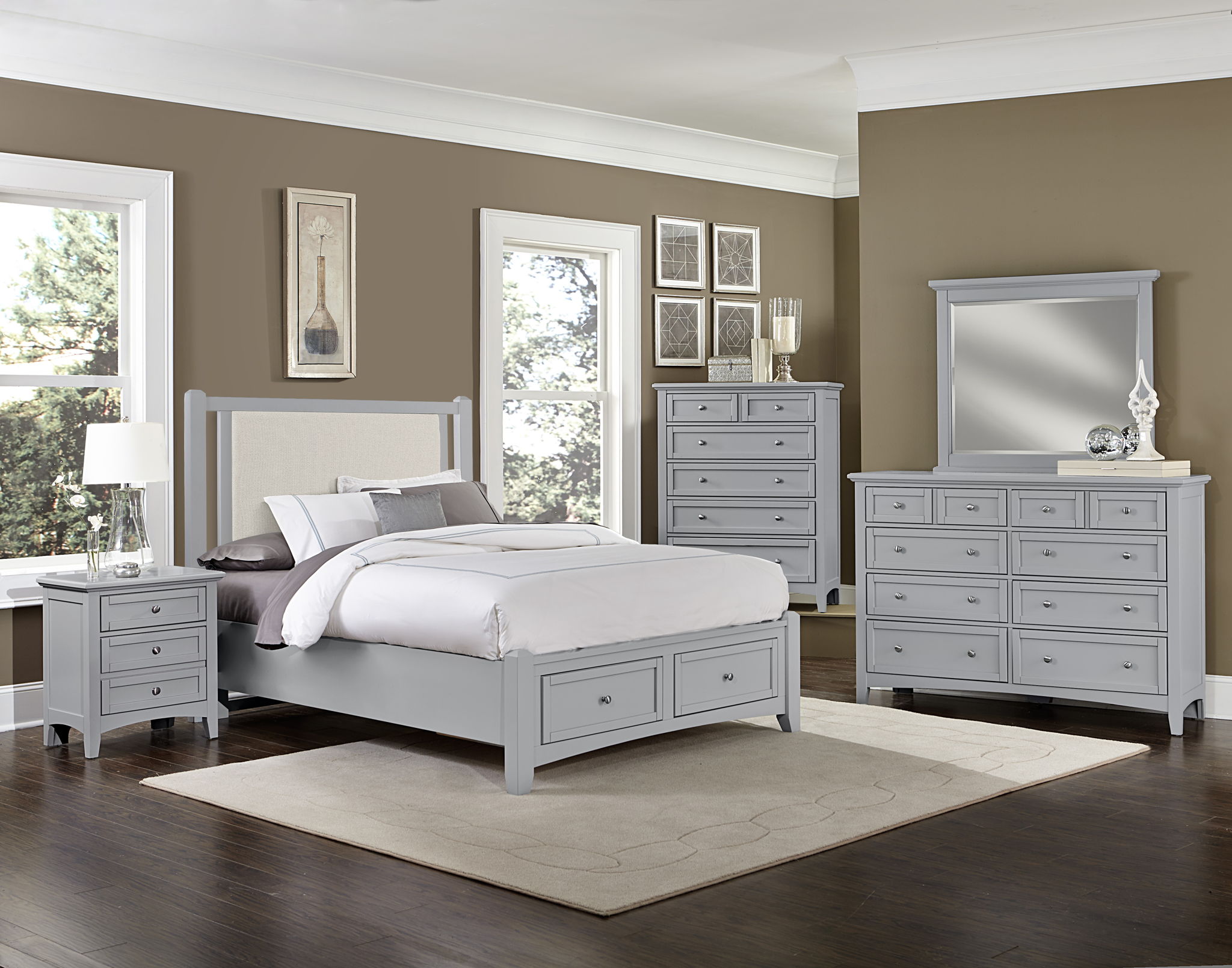 Bonanza - Linen Upholstered Bed With Storage Footboard